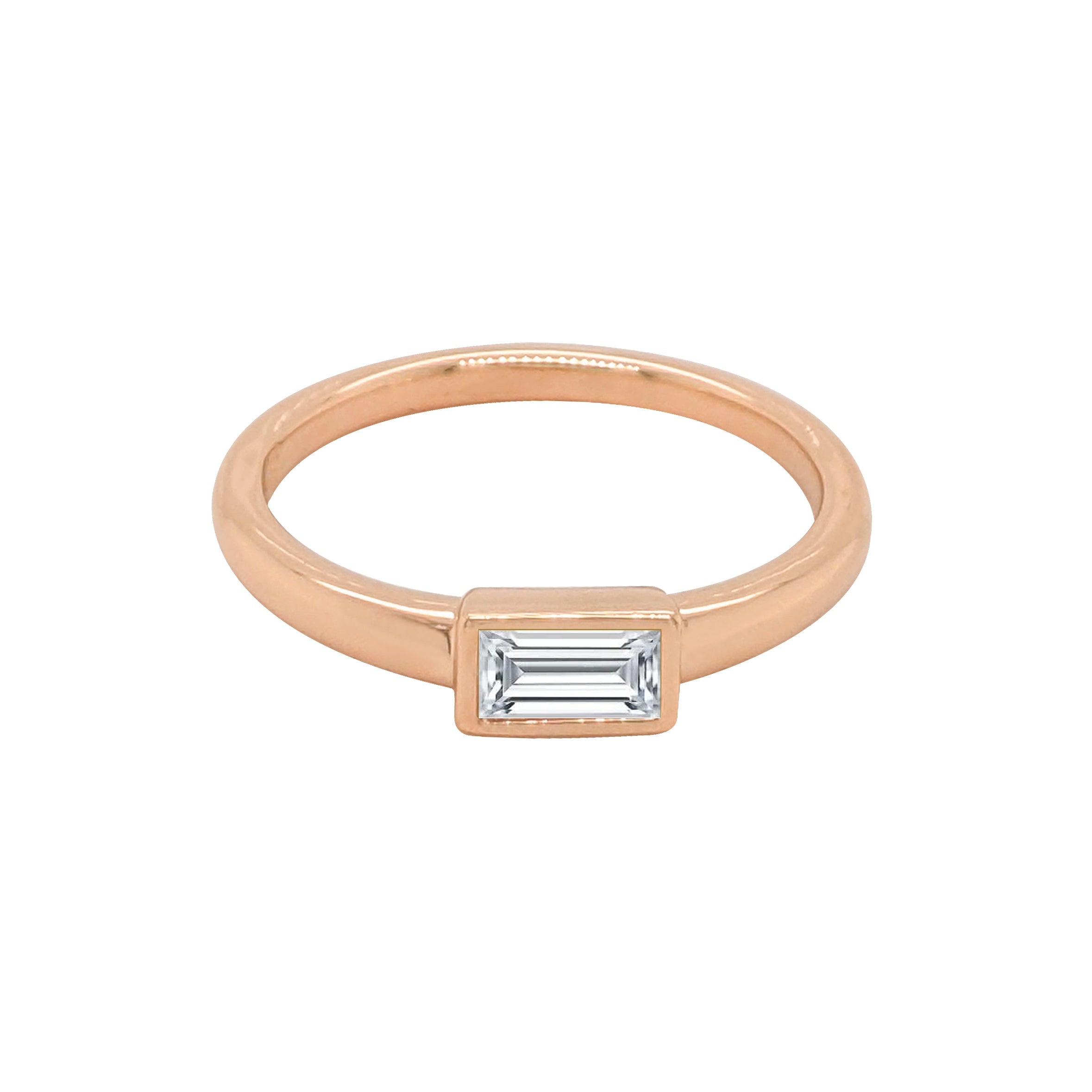 Single Diamond Baguette Ring in 14K Gold