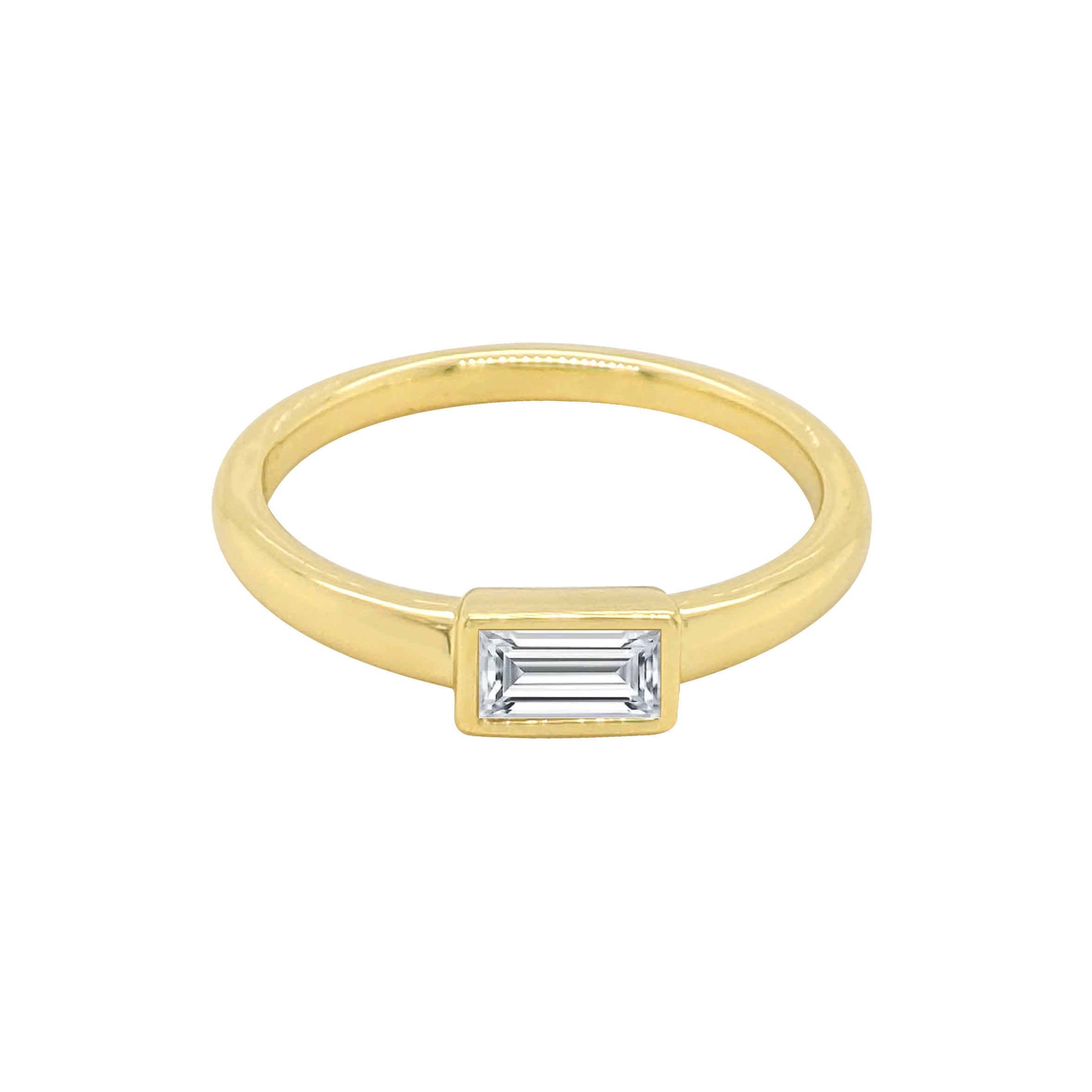 Single Diamond Baguette Ring in 14K Gold